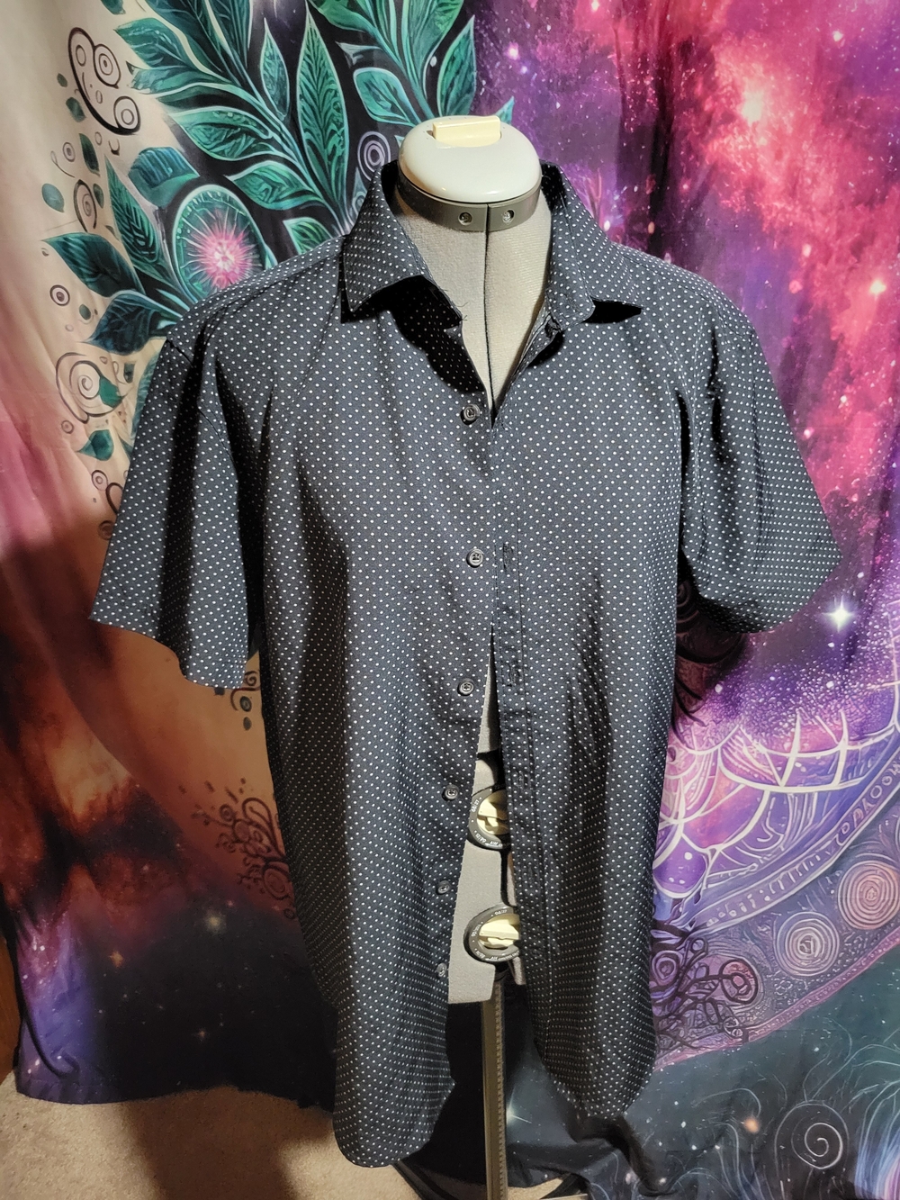 Men's Black Polka Dot Short-Sleeve Shirt